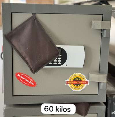 Coffre-fort de haute sécurité – Disponible en moyen et grand format ! 🔒