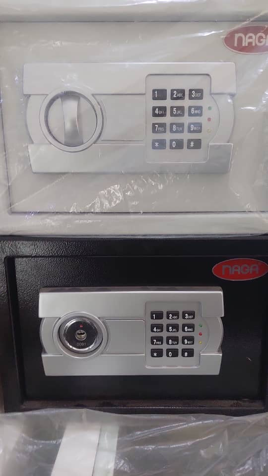 Coffre-fort de haute sécurité – Disponible en moyen et grand format ! 🔒