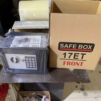 Coffre-fort de haute sécurité – Disponible en moyen et grand format ! 🔒
